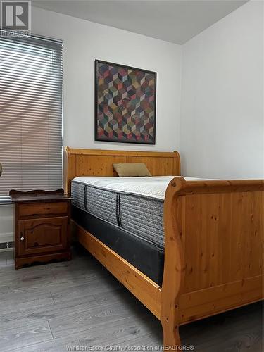 1079 Hall Avenue, Windsor, ON - Indoor Photo Showing Bedroom