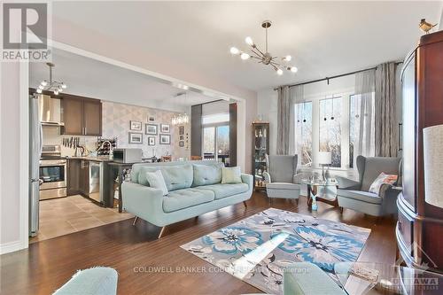 1844 Glencrest Road, North Grenville, ON - Indoor Photo Showing Living Room