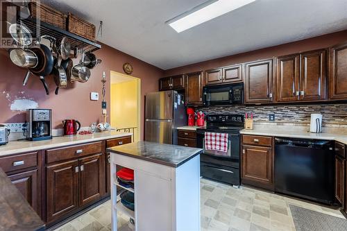 5 Croucher Place, Mount Pearl, NL - Indoor Photo Showing Kitchen