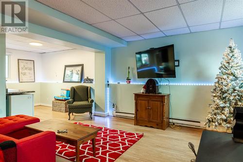 5 Croucher Place, Mount Pearl, NL - Indoor Photo Showing Living Room