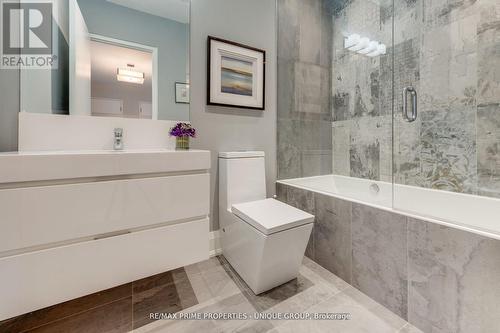 326 Joicey Boulevard, Toronto, ON - Indoor Photo Showing Bathroom