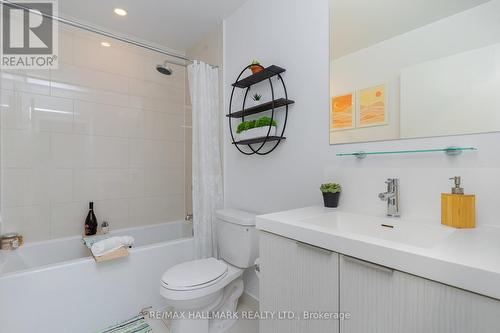 503 - 34 Tubman Avenue, Toronto, ON - Indoor Photo Showing Bathroom