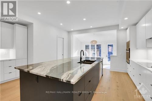 46A Fourth Avenue, Ottawa, ON - Indoor Photo Showing Kitchen With Double Sink With Upgraded Kitchen