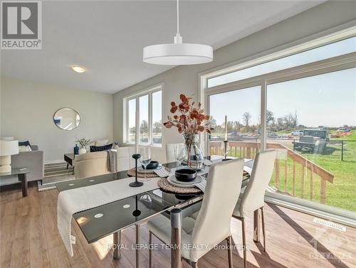 46 Fanning Street, Lanark, ON - Indoor Photo Showing Dining Room