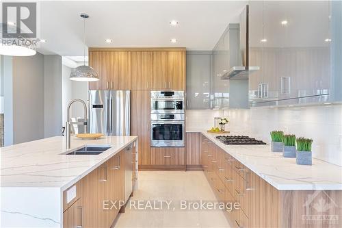 2315 Kilchurn Terrace, Ottawa, ON - Indoor Photo Showing Kitchen With Double Sink With Upgraded Kitchen