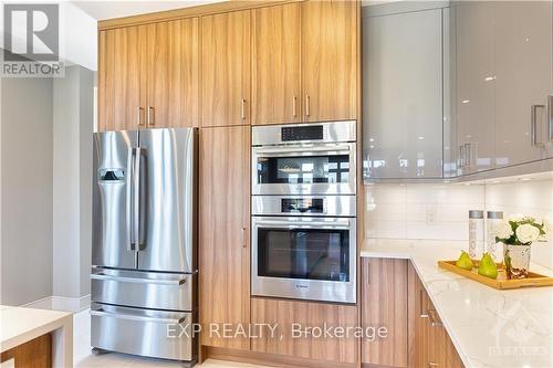 2315 Kilchurn Terrace, Ottawa, ON - Indoor Photo Showing Kitchen