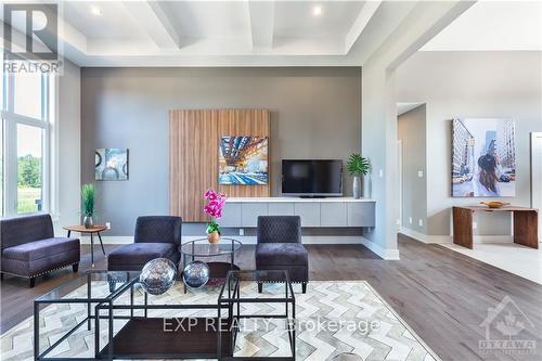 2315 Kilchurn Terrace, Ottawa, ON - Indoor Photo Showing Living Room