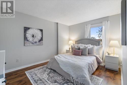 3061 Ilomar Court, Mississauga, ON - Indoor Photo Showing Bedroom