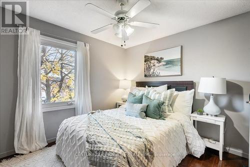 3061 Ilomar Court, Mississauga, ON - Indoor Photo Showing Bedroom