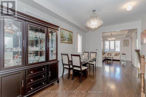 20 Blackberry Valley Crescent, Caledon, ON - Indoor Photo Showing Dining Room