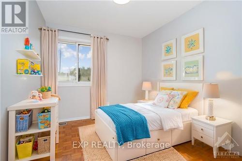 8 - 1821 Walkley Road, Ottawa, ON - Indoor Photo Showing Bedroom