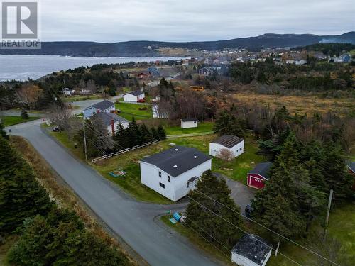 7-7A Hudsons Lane, Pouch Cove, NL 