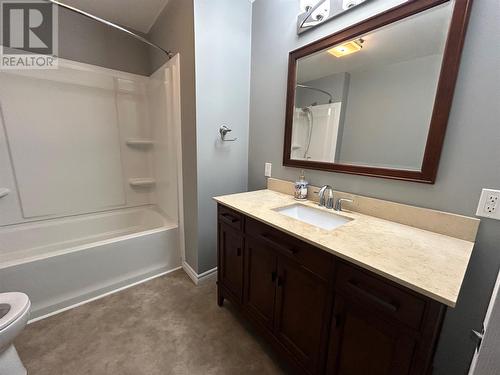 7 Carty Place, Corner Brook, NL - Indoor Photo Showing Bathroom