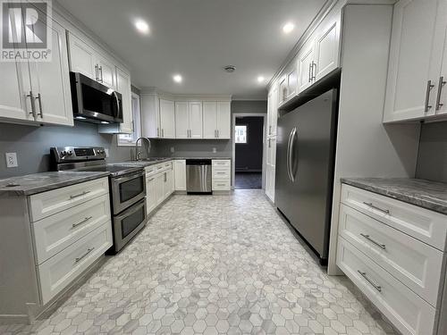 7 Carty Place, Corner Brook, NL - Indoor Photo Showing Kitchen