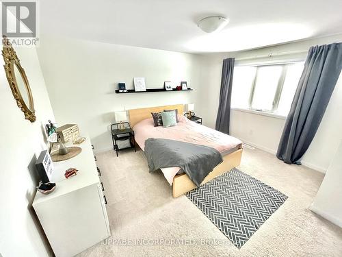 78 Gardenpost Terrace, Ottawa, ON - Indoor Photo Showing Bedroom