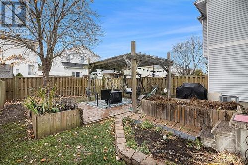 1434 Caravel Crescent, Ottawa, ON - Outdoor