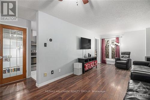 1434 Caravel Crescent, Ottawa, ON - Indoor Photo Showing Other Room