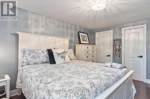 24 Willis Drive, Brampton, ON - Indoor Photo Showing Bedroom