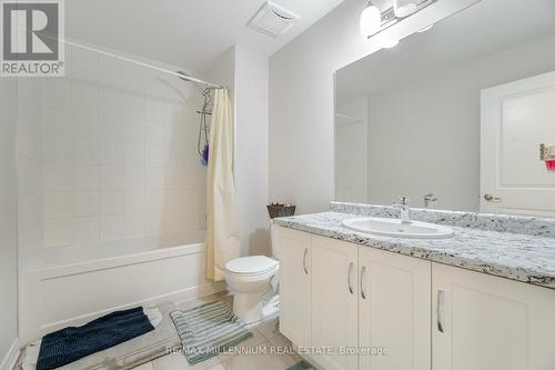 5 - 68 Turbina Court, Grimsby, ON - Indoor Photo Showing Bathroom