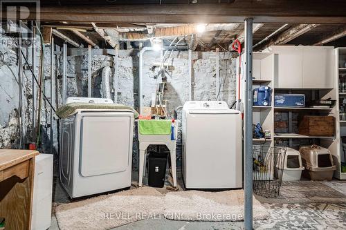 44 Steven Street, Hamilton, ON - Indoor Photo Showing Laundry Room