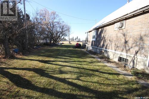 56 2Nd Avenue, Montmartre, SK - Outdoor