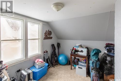 1147 4Th Avenue Ne, Moose Jaw, SK - Indoor Photo Showing Other Room