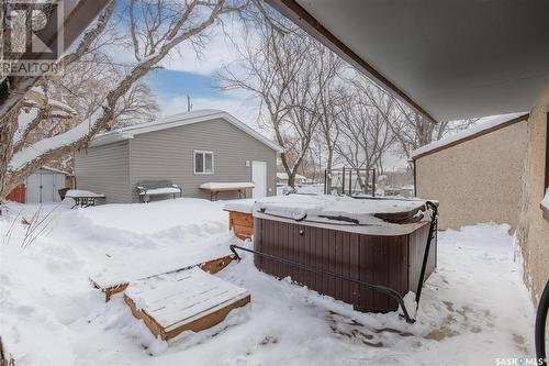 1147 4Th Avenue Ne, Moose Jaw, SK - Outdoor With Exterior