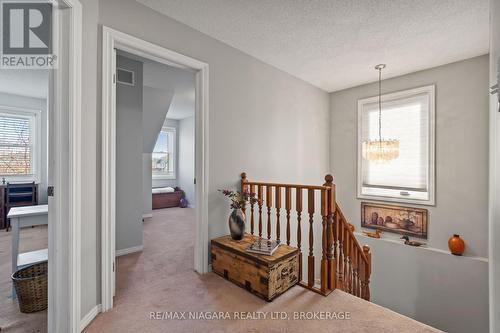 7447 Monastery Drive, Niagara Falls (208 - Mt. Carmel), ON - Indoor Photo Showing Other Room