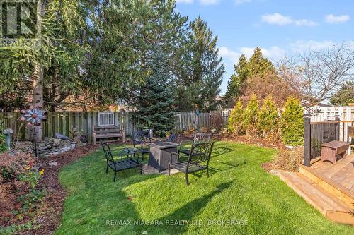 7447 Monastery Drive, Niagara Falls (208 - Mt. Carmel), ON - Outdoor With Backyard