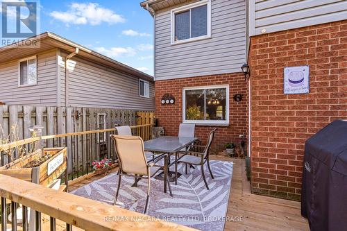 7447 Monastery Drive, Niagara Falls (208 - Mt. Carmel), ON - Outdoor With Deck Patio Veranda With Exterior