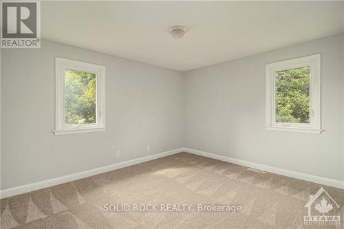 2 - 198 Woodroffe Avenue, Ottawa, ON - Indoor Photo Showing Other Room