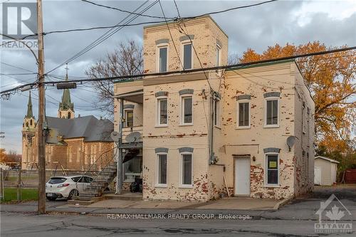 297-301 William Street, Prescott And Russell, ON - Outdoor