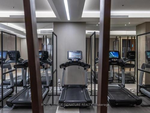 1419-111 St Clair Ave S, Toronto, ON - Indoor Photo Showing Gym Room