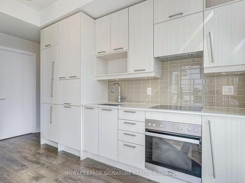 2007-199 Richmond St W, Toronto, ON - Indoor Photo Showing Kitchen