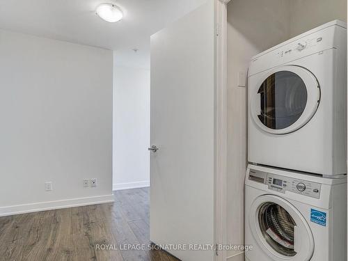 2007-199 Richmond St W, Toronto, ON - Indoor Photo Showing Laundry Room