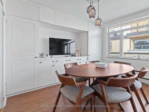 1104-581 Avenue Rd, Toronto, ON - Indoor Photo Showing Dining Room