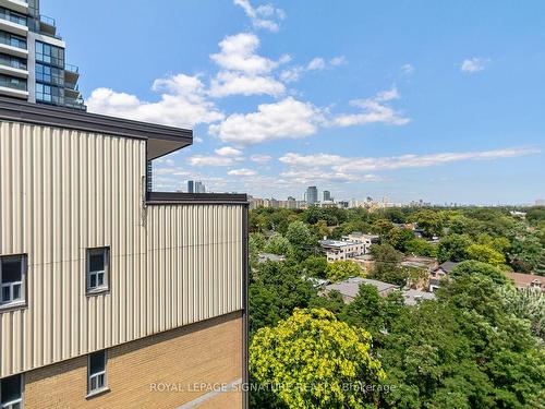 1104-581 Avenue Rd, Toronto, ON - Outdoor With View