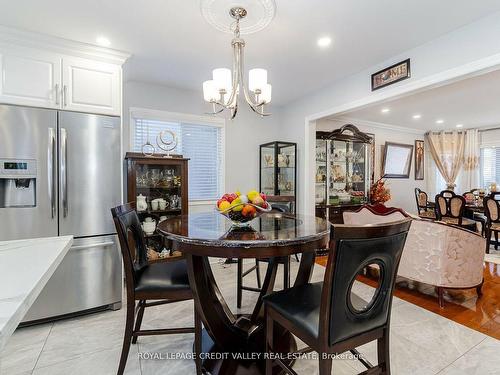 103 Vivians Cres, Brampton, ON - Indoor Photo Showing Dining Room