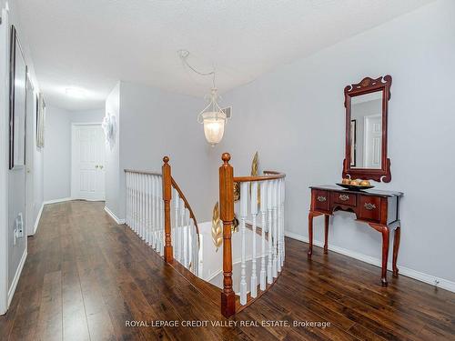 103 Vivians Cres, Brampton, ON - Indoor Photo Showing Other Room