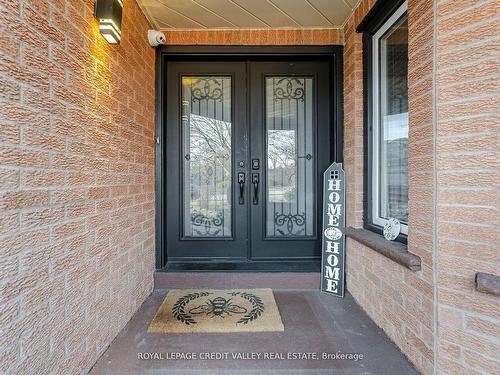 103 Vivians Cres, Brampton, ON - Outdoor