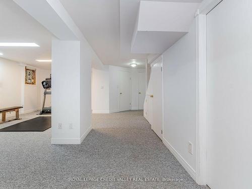 103 Vivians Cres, Brampton, ON - Indoor Photo Showing Other Room