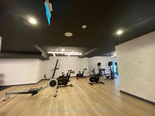 525-86 Dundas St E, Mississauga, ON - Indoor Photo Showing Gym Room