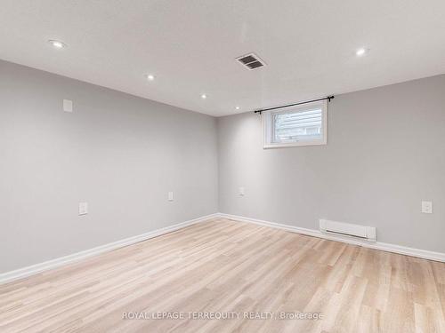 739 Upper Gage Ave, Hamilton, ON - Indoor Photo Showing Other Room