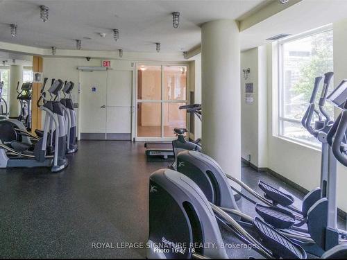 Sph01-381 Front St W, Toronto, ON - Indoor Photo Showing Gym Room