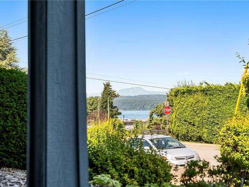 1F-690 Colwyn St, Campbell River, BC - Outdoor With View