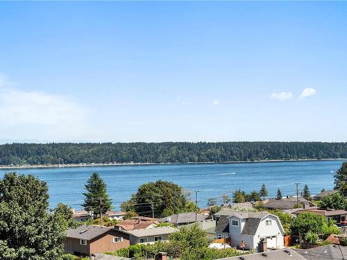 1F-690 Colwyn St, Campbell River, BC - Outdoor With Body Of Water With View