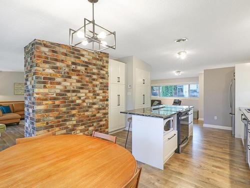 1780 Webdon Rd, Courtenay, BC 