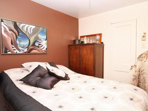 Master bedroom - 244  - 246 Rue Champlain, Salaberry-De-Valleyfield, QC - Indoor Photo Showing Bedroom