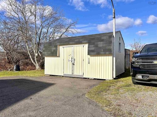 2063 242 Highway, River Hebert, NS 