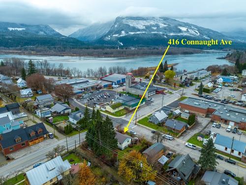 416 Connaught Avenue, Revelstoke, BC - Outdoor With Body Of Water With View